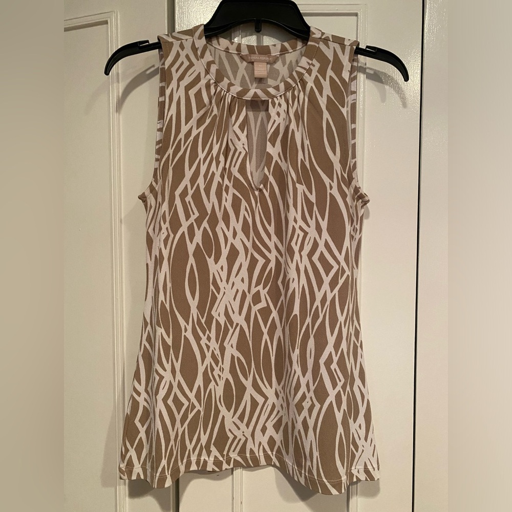 Sleeveless Blouse